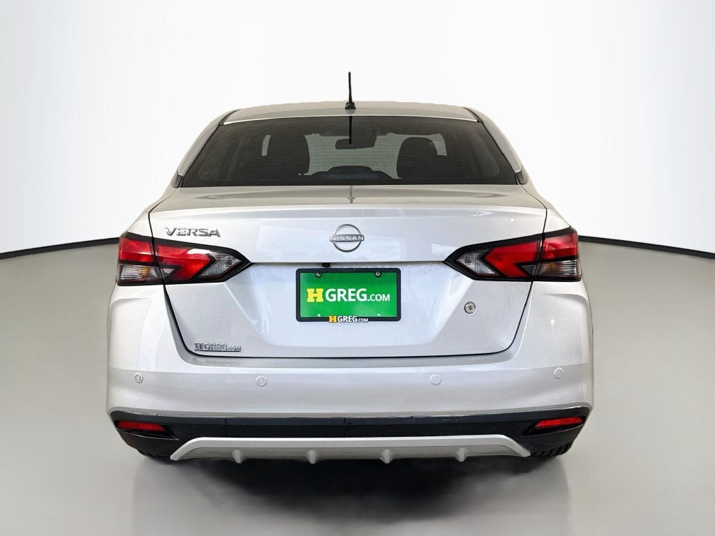 2024 Nissan Versa 1.6 S