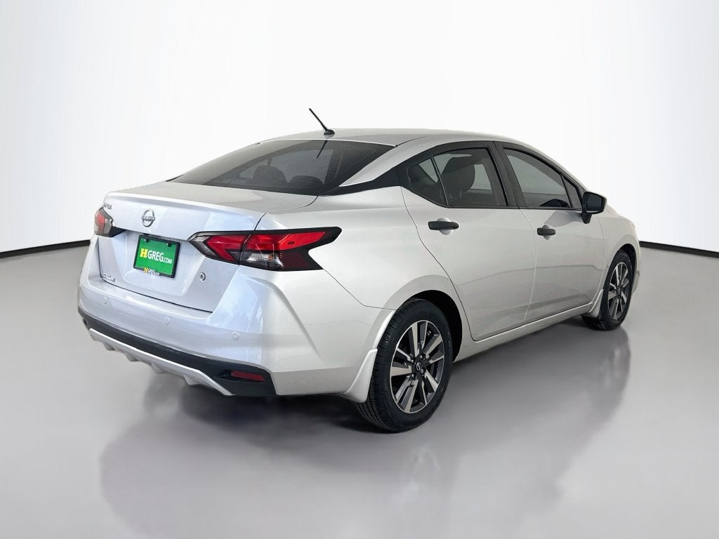 2024 Nissan Versa 1.6 S