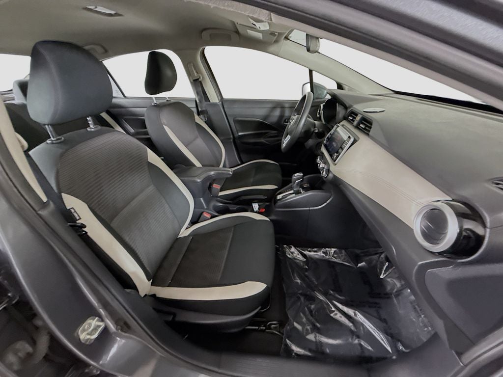 2020 Nissan Versa 1.6 SV