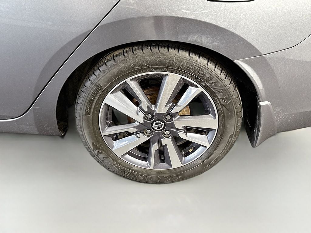2020 Nissan Versa 1.6 SV