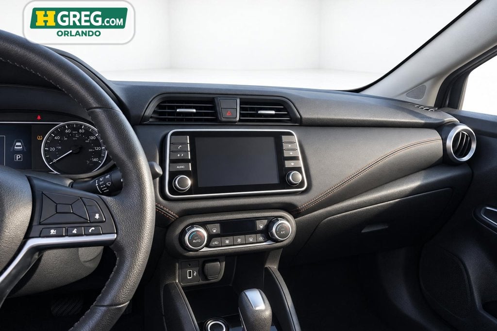 2020 Nissan Versa 1.6 SR