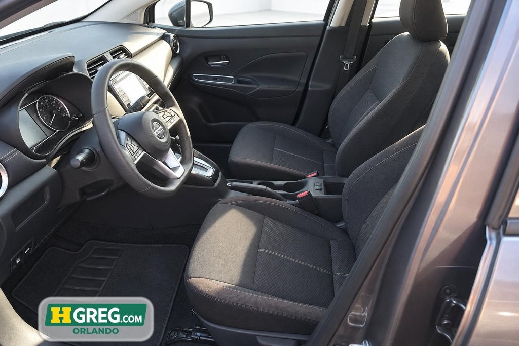 2020 Nissan Versa 1.6 SR