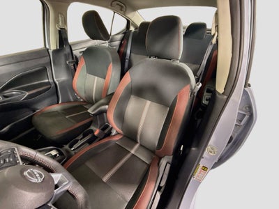 2025 Nissan Versa 1.6 SR