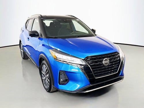 2021 Nissan Kicks SR