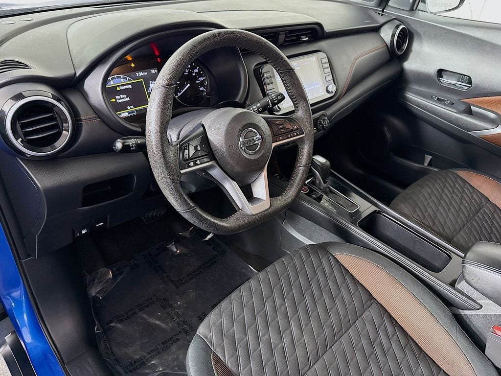 2021 Nissan Kicks SR