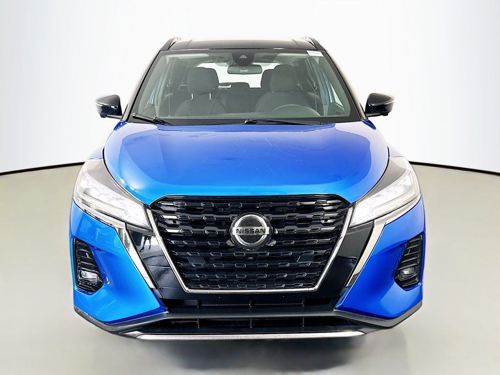 2021 Nissan Kicks SR