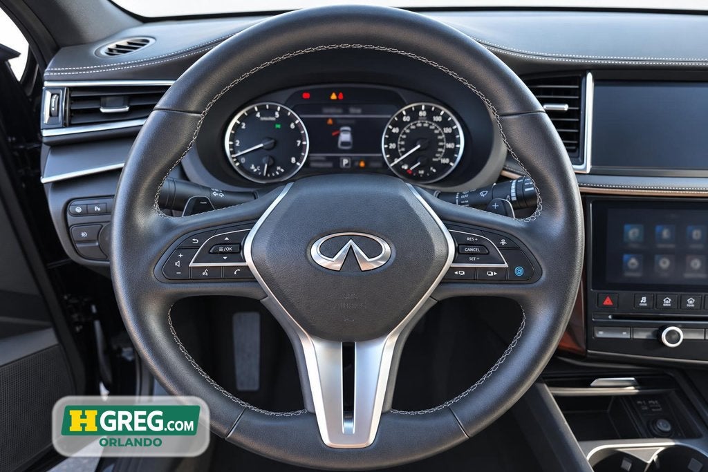 2023 INFINITI QX55 LUXE