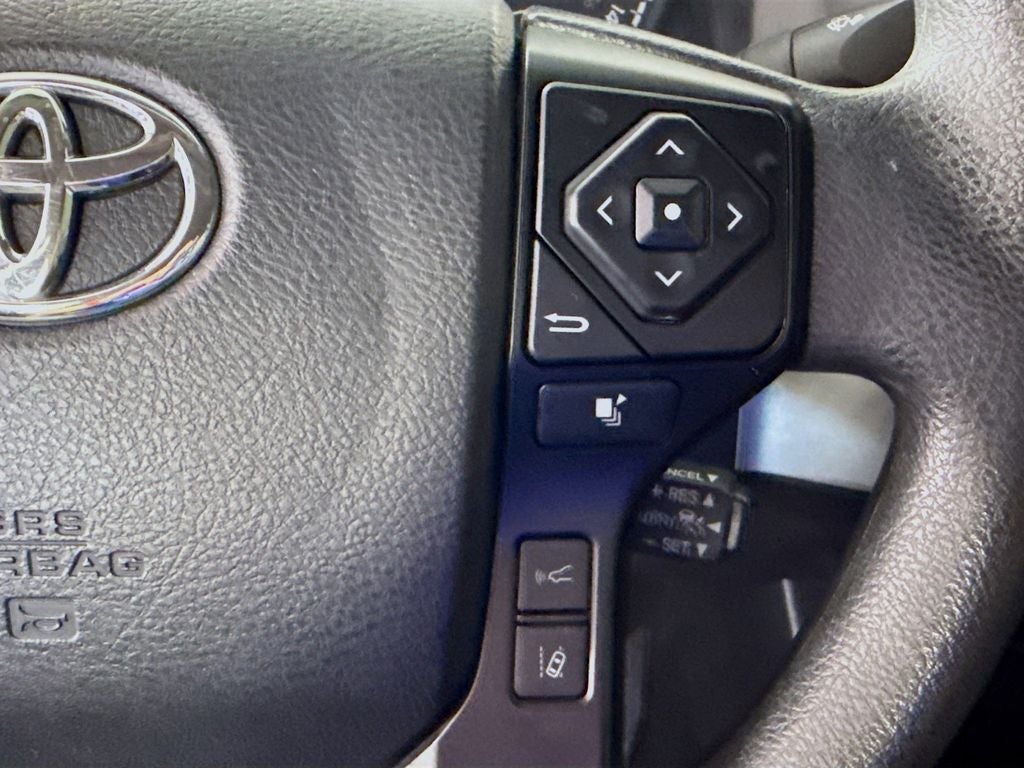 2022 Toyota Tacoma SR V6