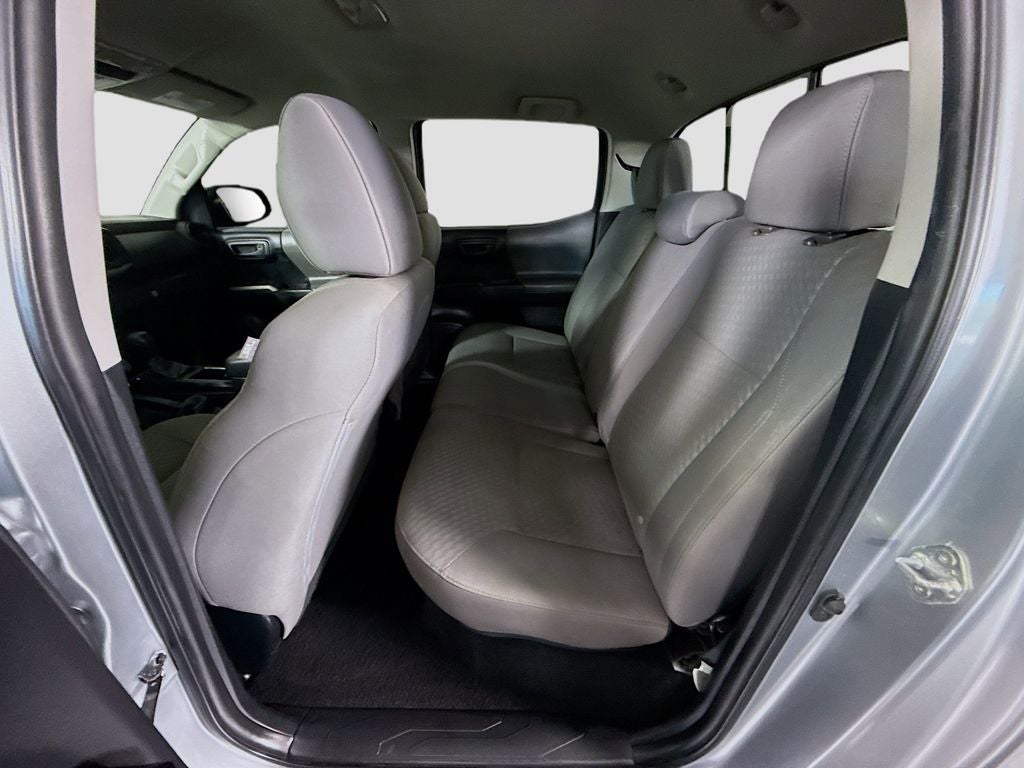 2022 Toyota Tacoma SR V6