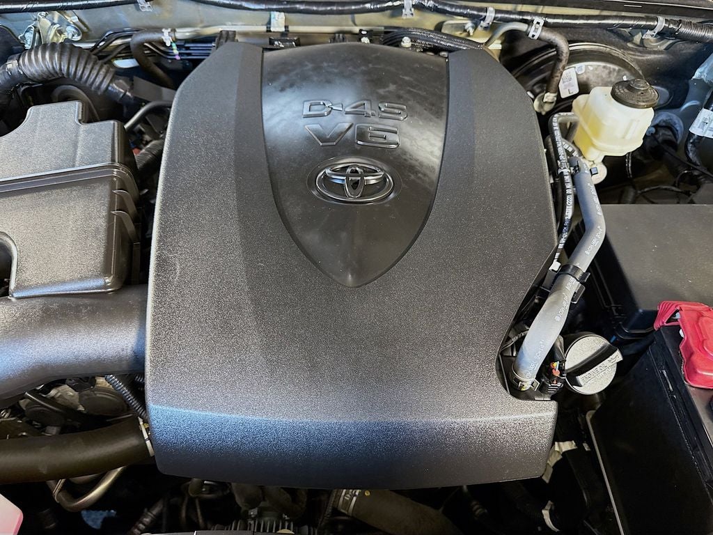 2022 Toyota Tacoma SR V6