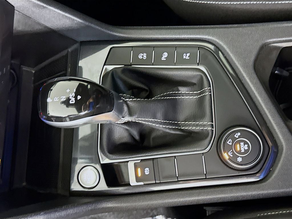 2024 Volkswagen Tiguan 2.0T SEL R-Line