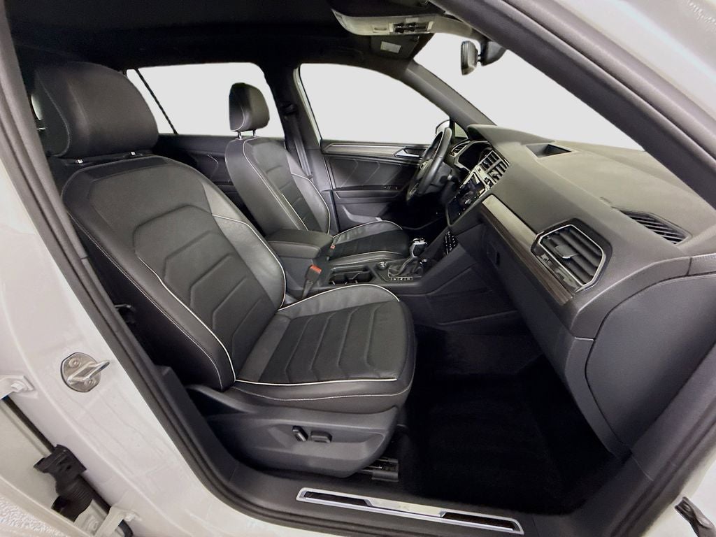 2024 Volkswagen Tiguan 2.0T SEL R-Line