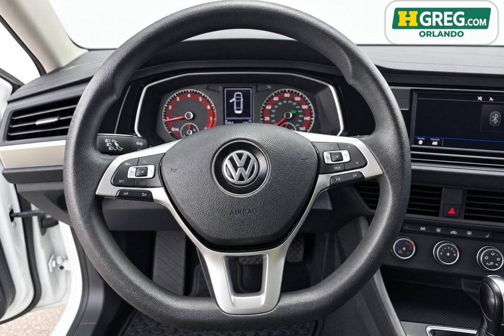 2021 Volkswagen Jetta R-Line