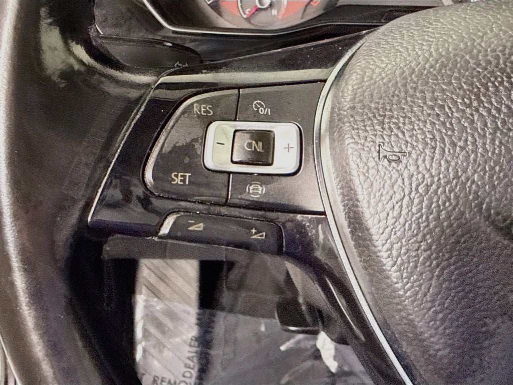 2019 Volkswagen Jetta R-Line