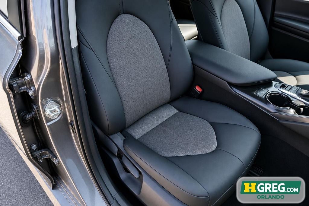 2018 Toyota Camry Hybrid LE