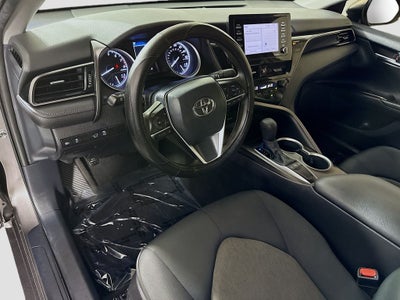 2022 Toyota Camry LE