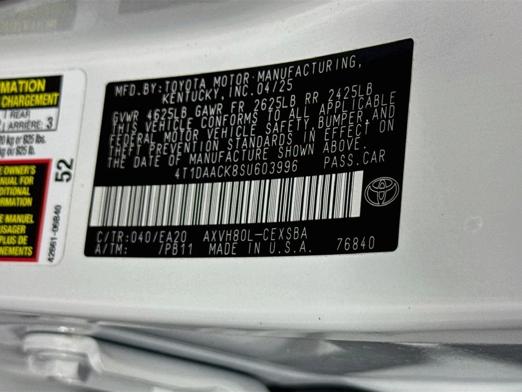 2025 Toyota Camry SE