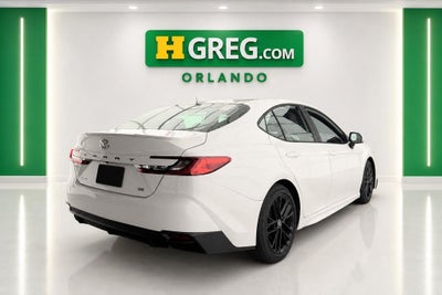 2025 Toyota Camry SE