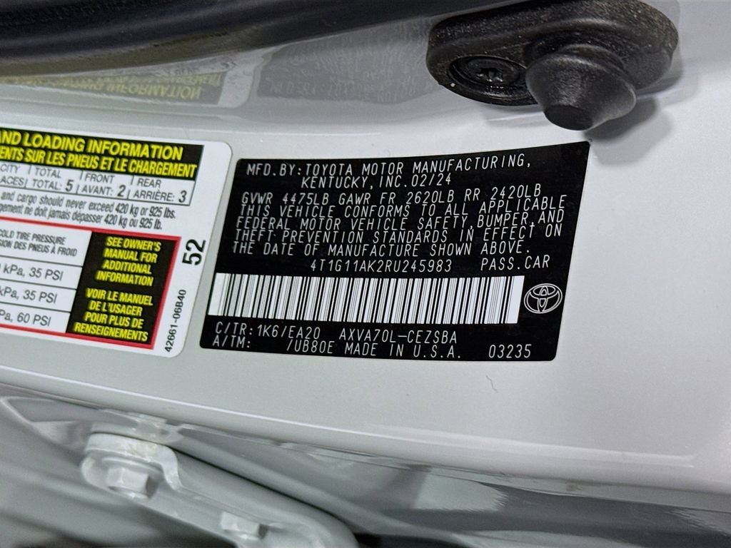2024 Toyota Camry SE
