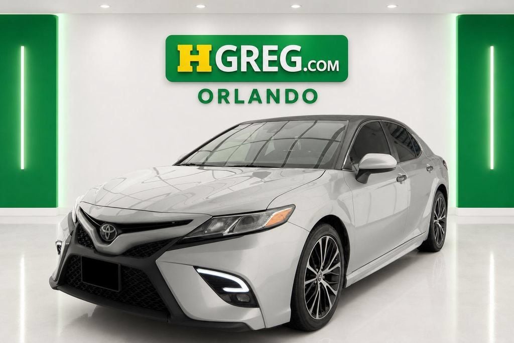 2020 Toyota Camry SE