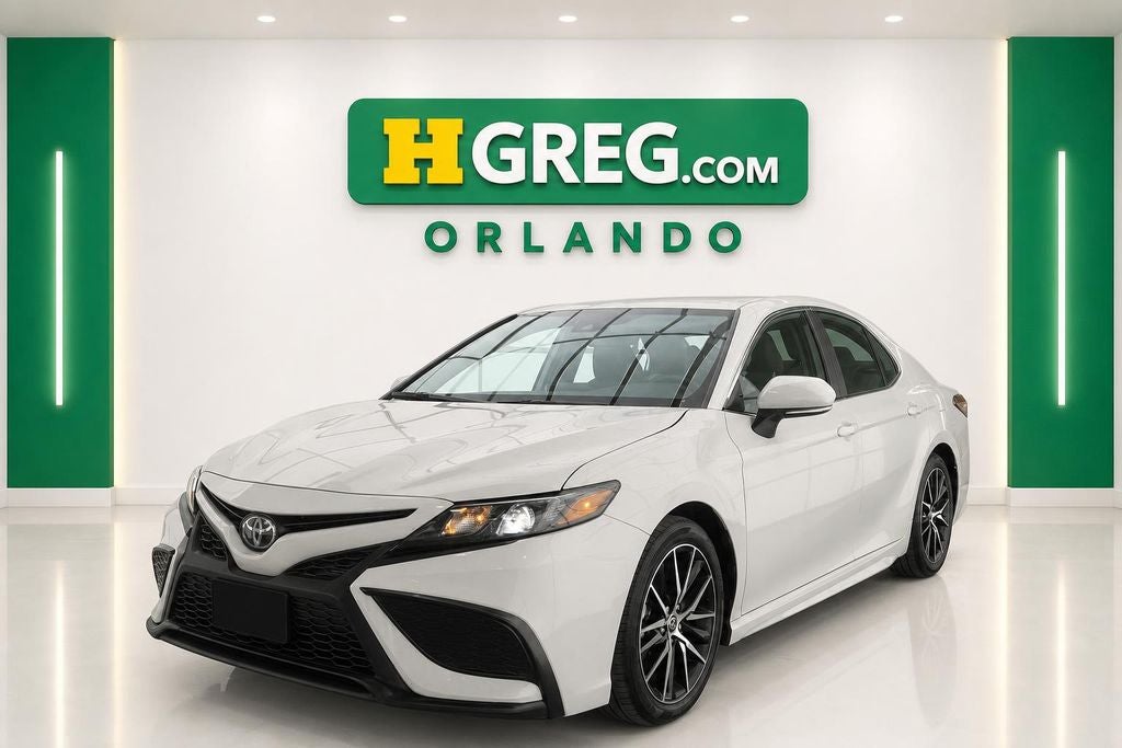 2024 Toyota Camry Hybrid SE