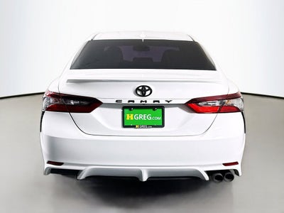 2022 Toyota Camry SE