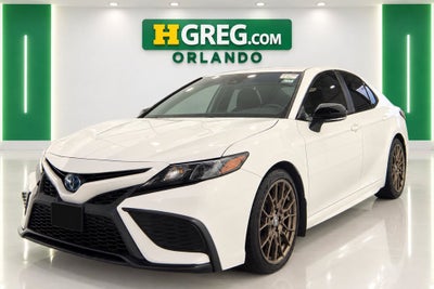 2023 Toyota Camry Hybrid SE