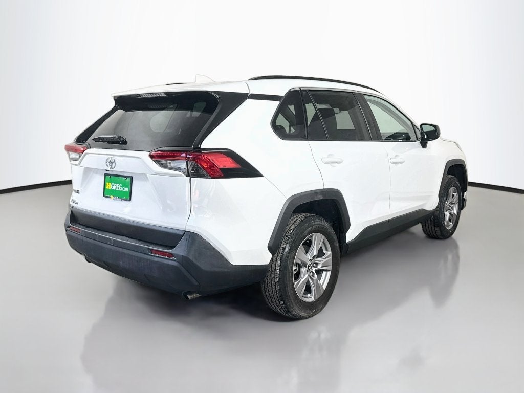 2025 Toyota RAV4 Hybrid LE