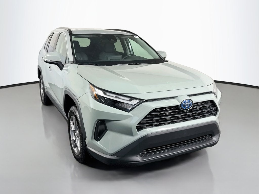 2023 Toyota RAV4 Hybrid XLE