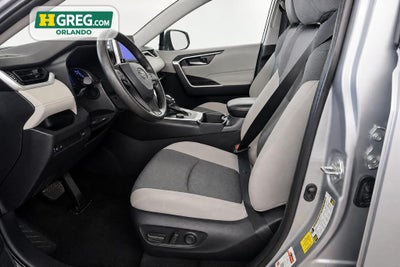 2024 Toyota RAV4 Hybrid XLE