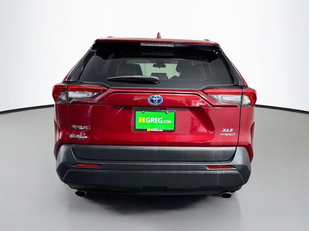 2021 Toyota RAV4 Hybrid XLE