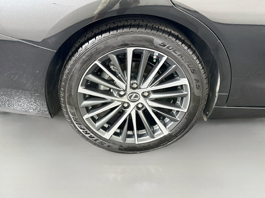 2022 Lexus ES 350