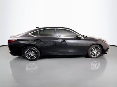 2022 Lexus ES 350