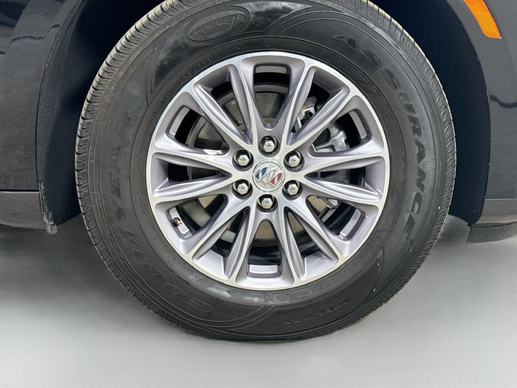 2024 Buick Enclave Essence