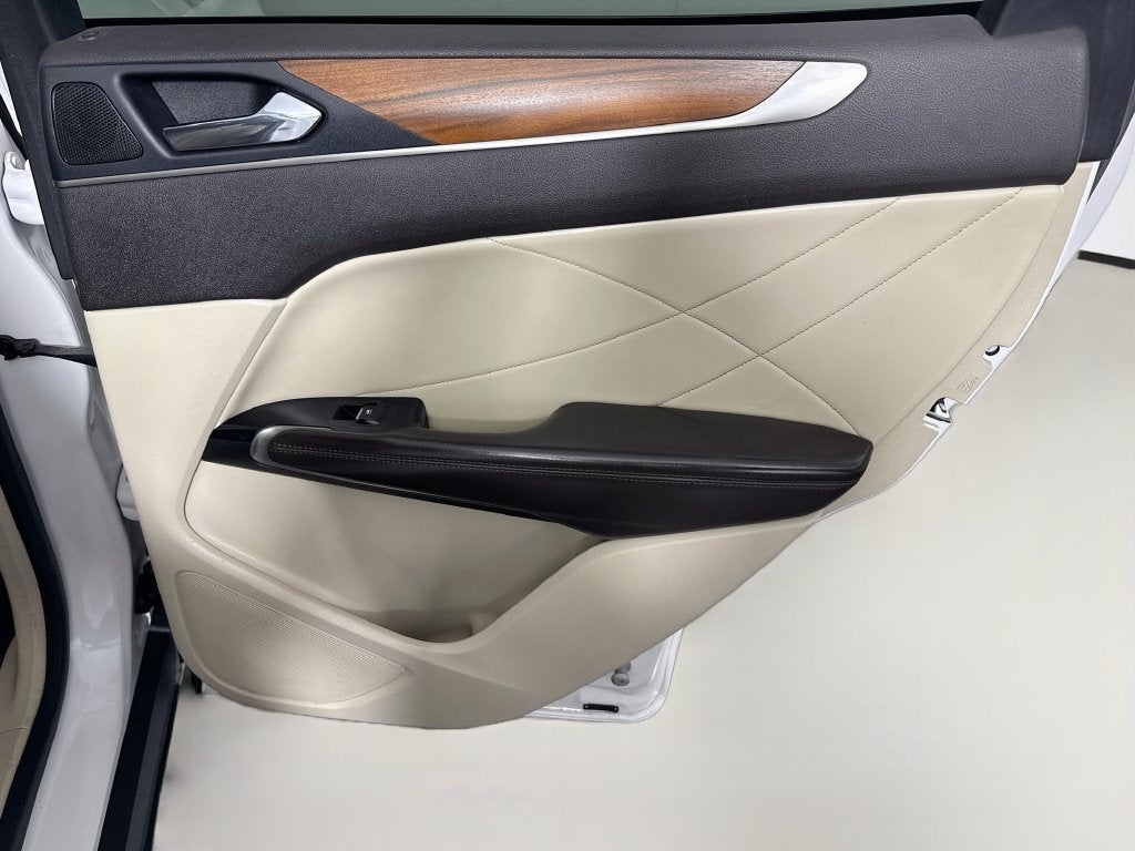 2017 Lincoln MKC Select