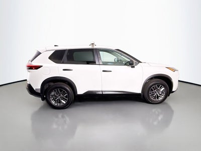 2022 Nissan Rogue S