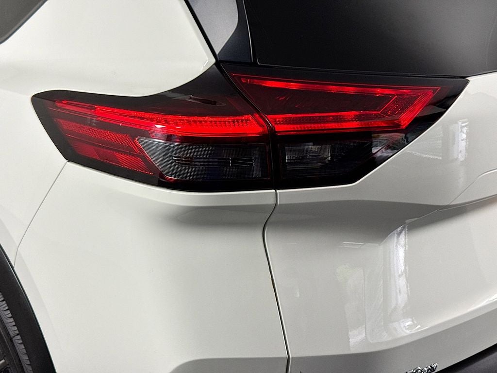 2022 Nissan Rogue S