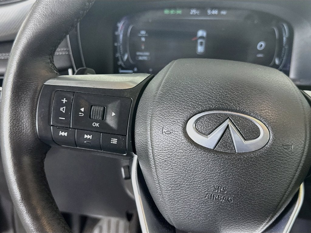 2024 INFINITI QX60 LUXE