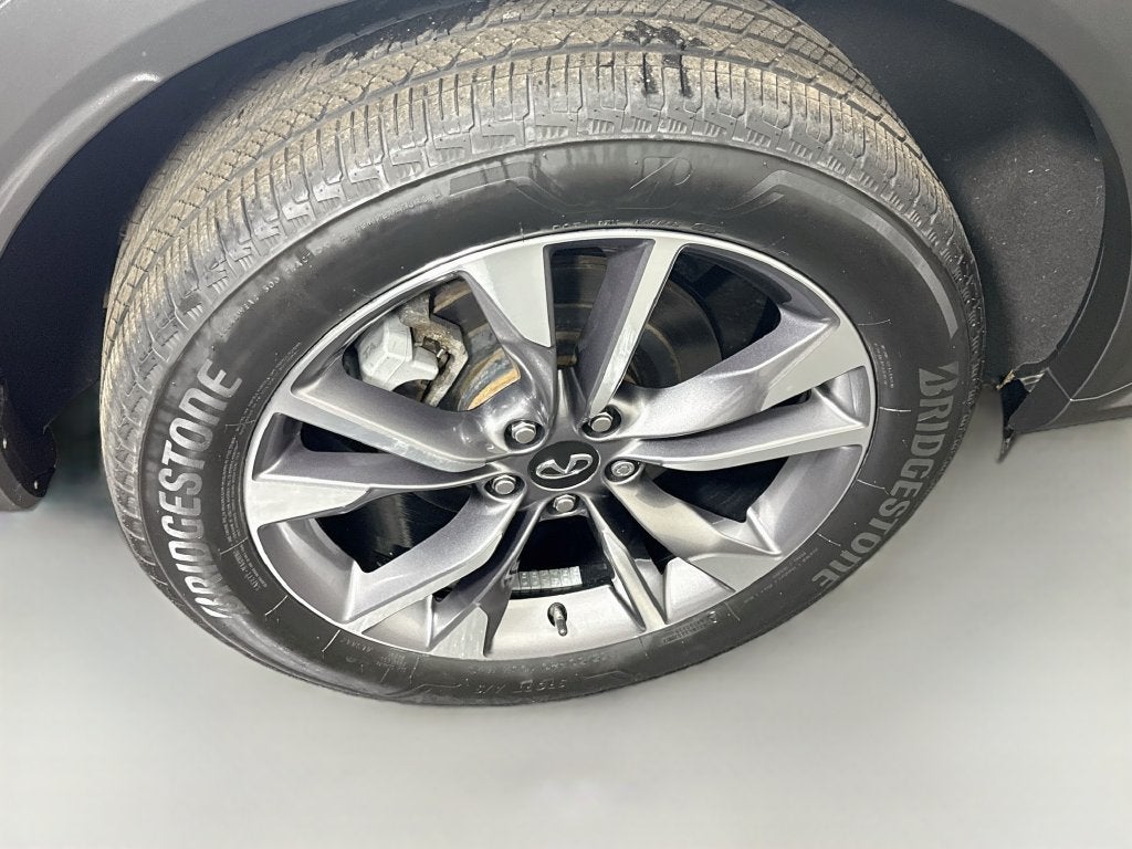 2024 INFINITI QX60 LUXE