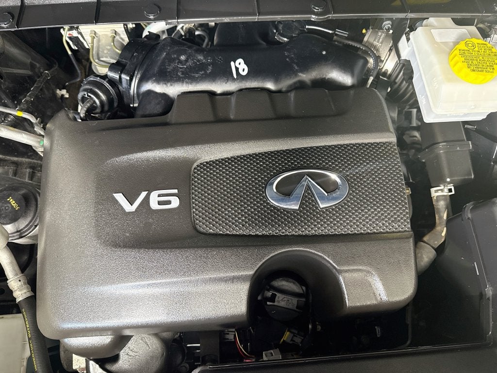 2024 INFINITI QX60 LUXE