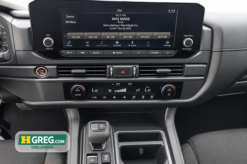 2024 Nissan Pathfinder S