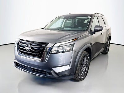 2022 Nissan Pathfinder SV