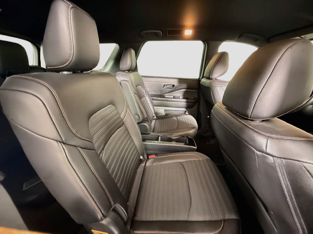 2025 Nissan Pathfinder Rock Creek