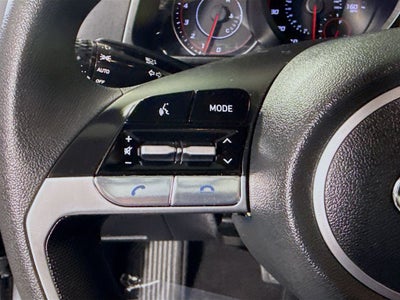 2022 Hyundai Elantra SE