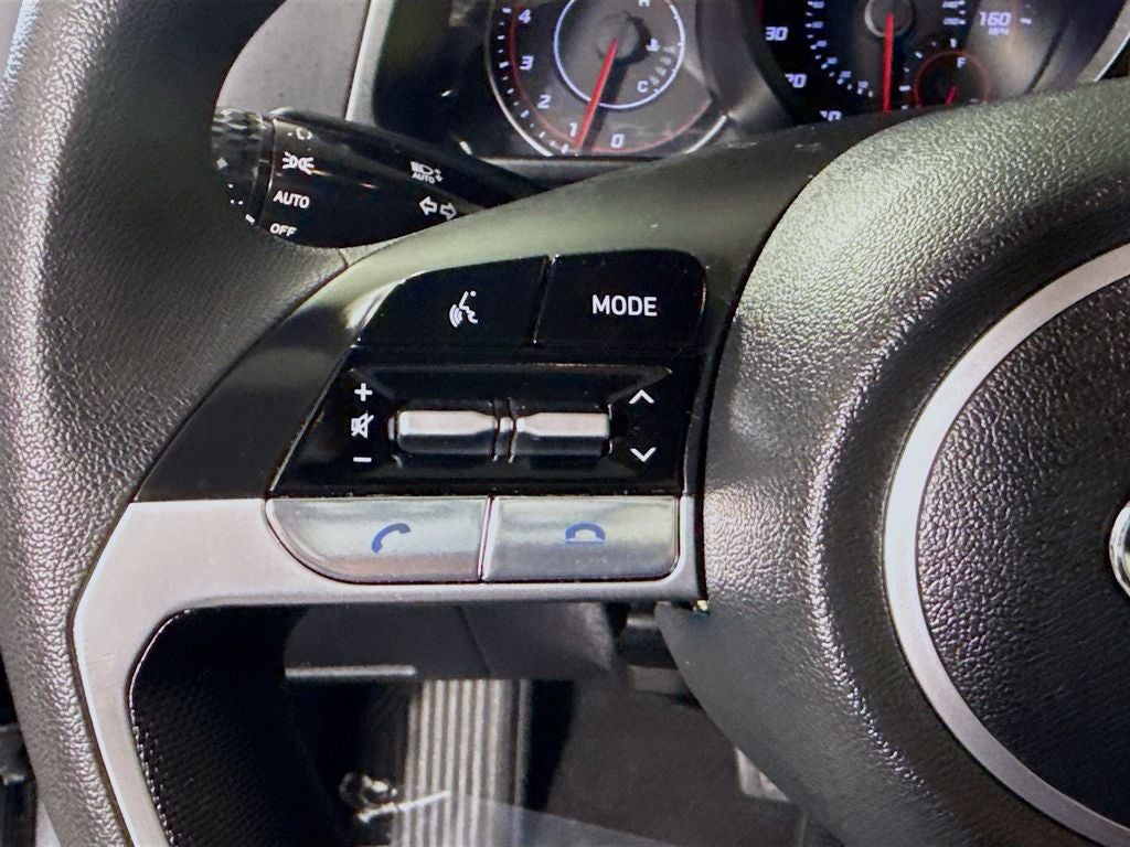 2022 Hyundai Elantra SE