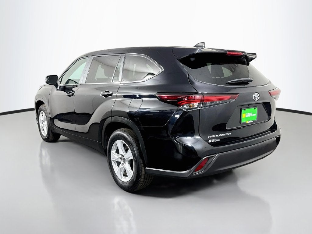2025 Toyota Highlander LE