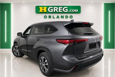 2023 Toyota Highlander XLE