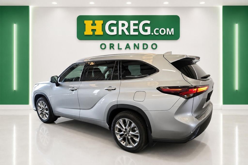 2024 Toyota Highlander Hybrid Limited