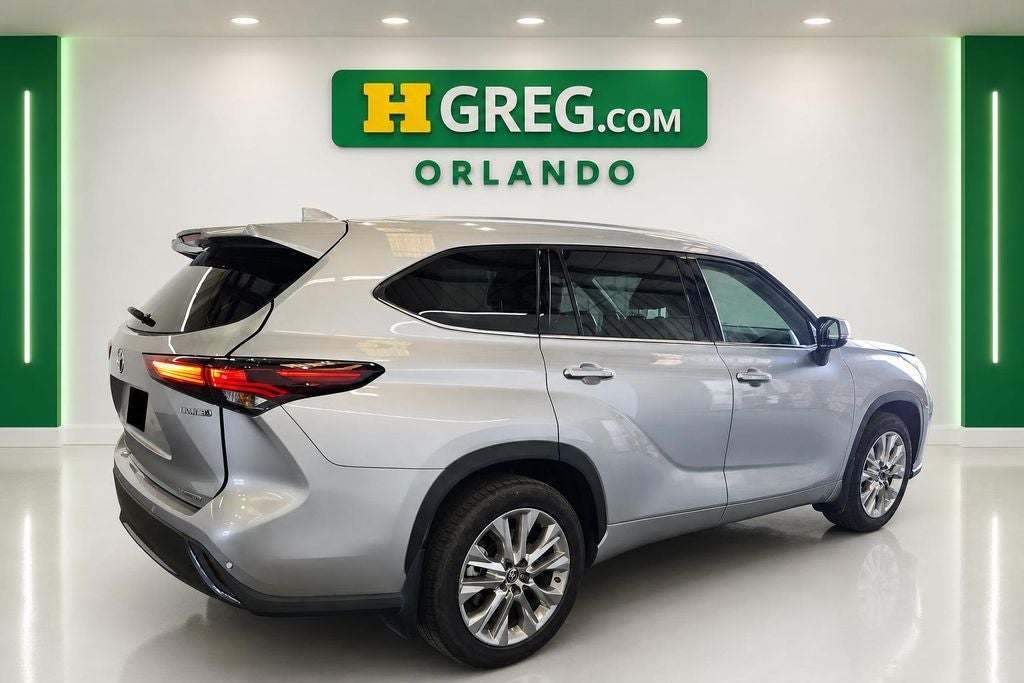 2024 Toyota Highlander Hybrid Limited
