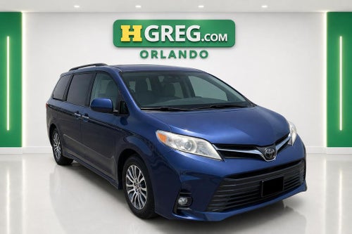2020 Toyota Sienna XLE 8 Passenger
